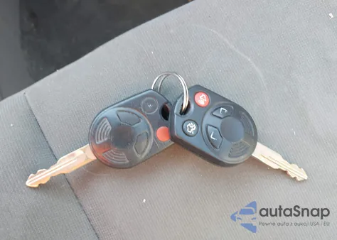 2012 Ford Escape Xls z USA, uszkodzony, nr VIN 1FMCU0C75CKB13151